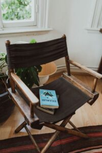 Jak stworzyć przytulny kącik do czytania w swoim domu?